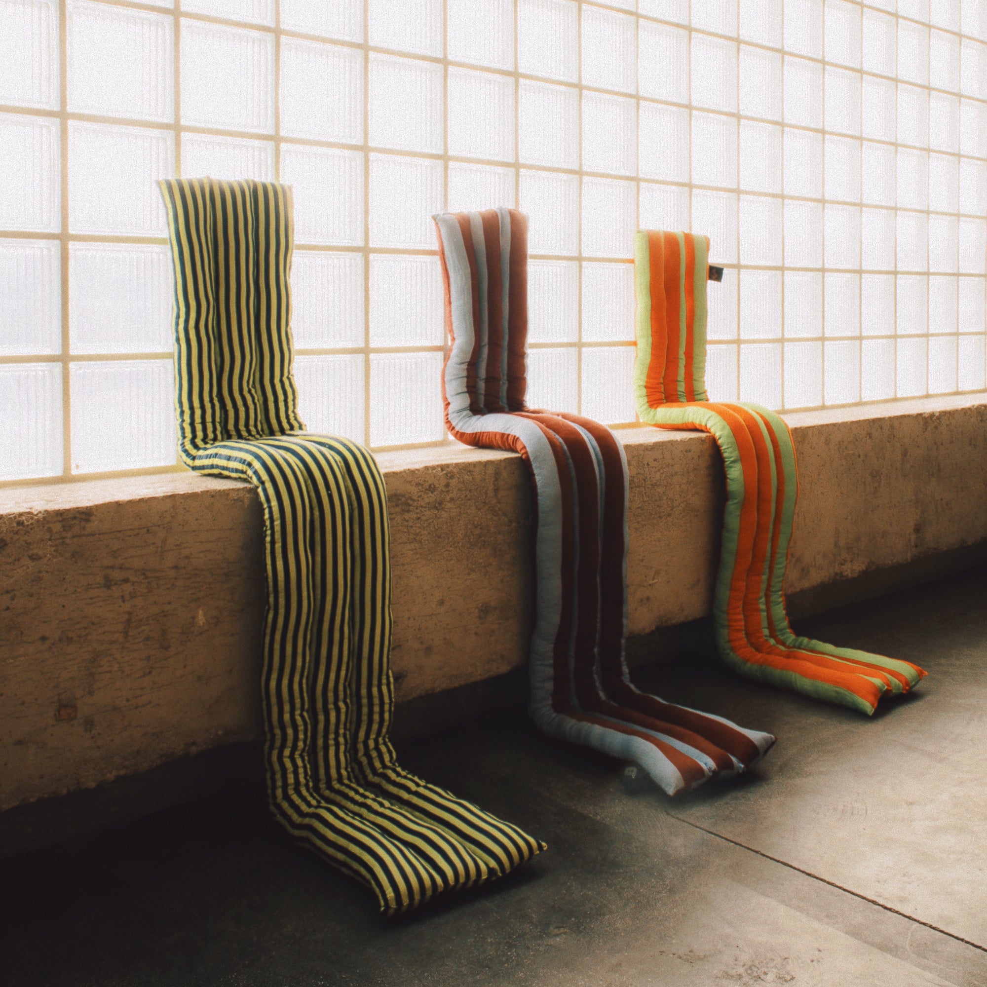 Musubi Cushion - Linen&Rayon | Candy Stripes in Pumpkin x Lime Green
