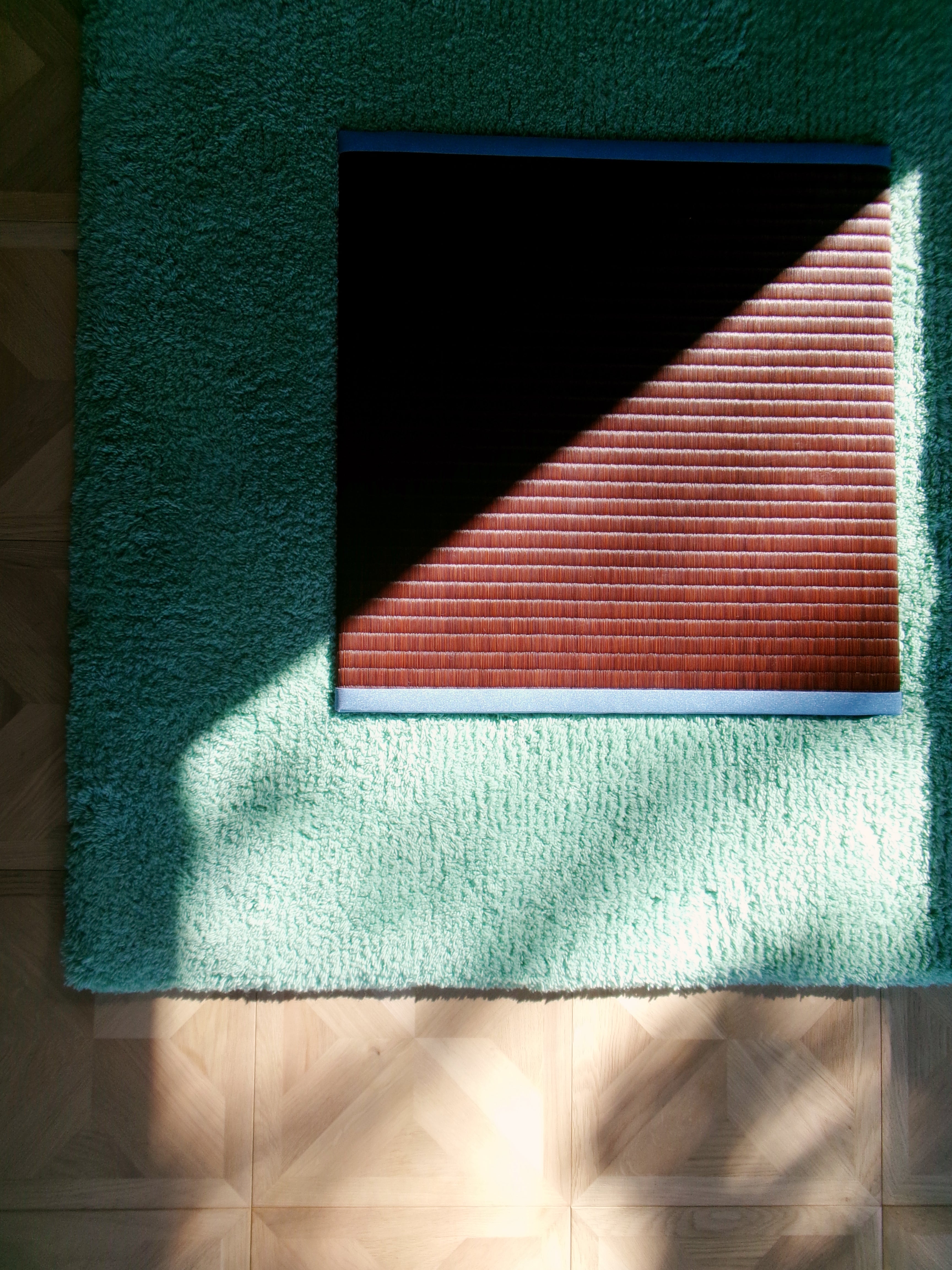 Tatami to Rug – Burgundy Field