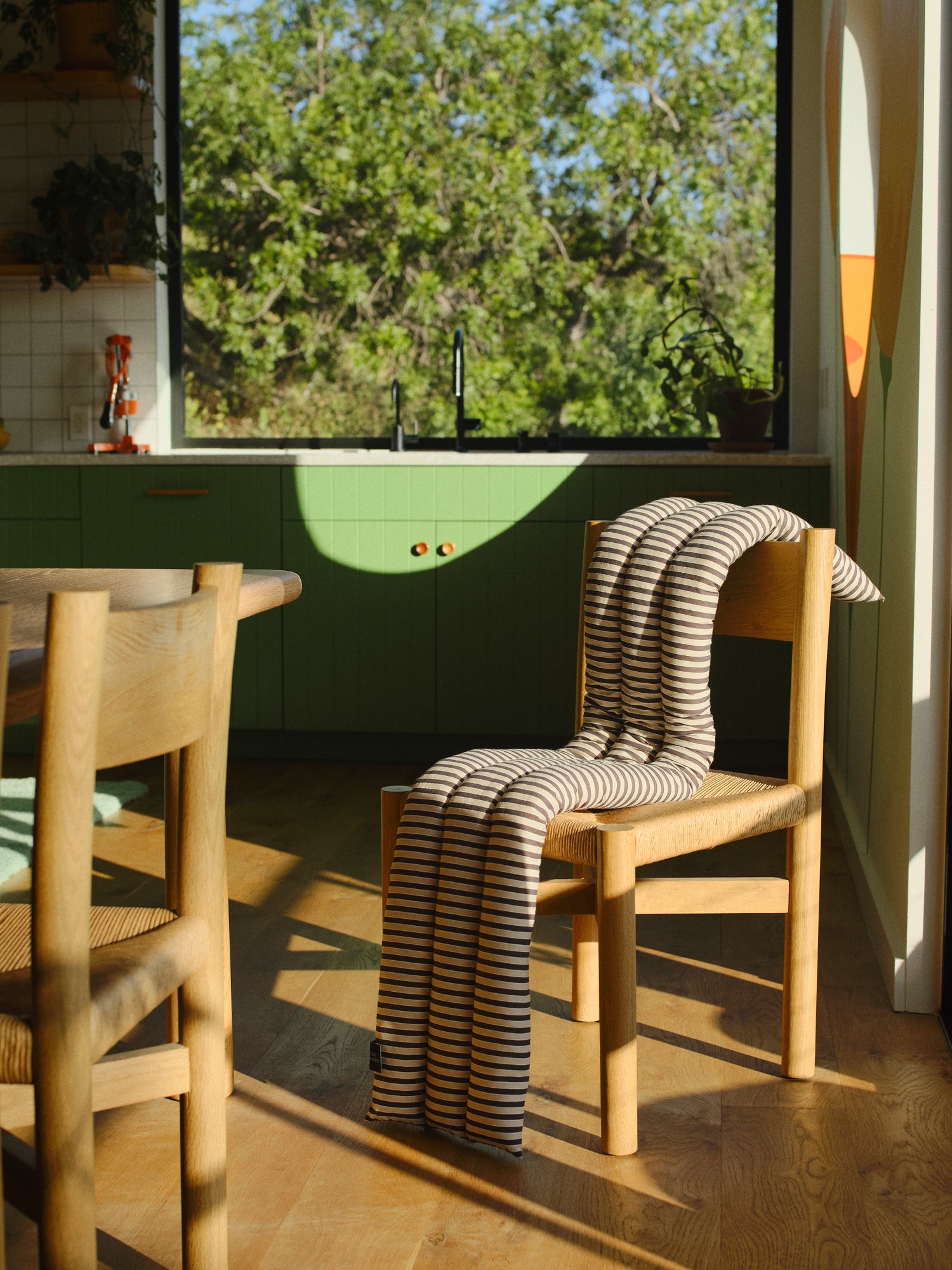 Musubi Cushion - Cotton Borders | Bistro Brown