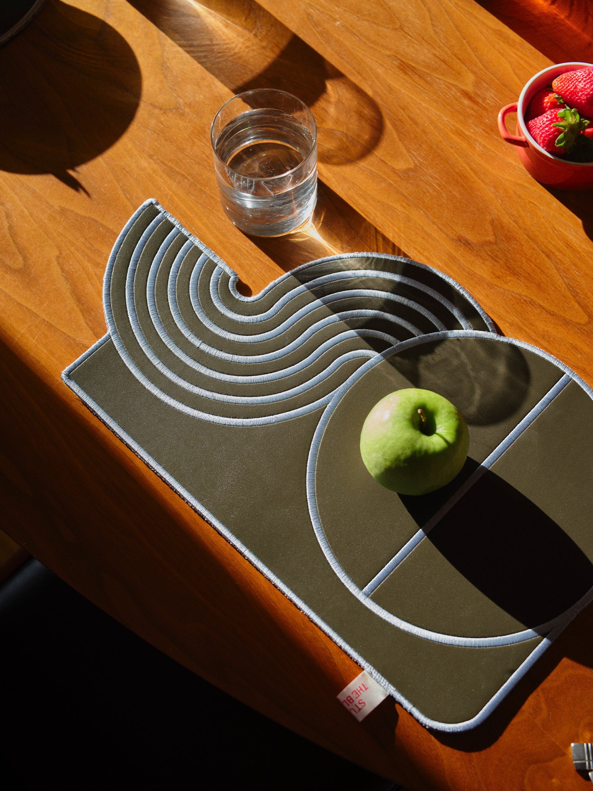 【Limited】Wavy Split Leather Placemats - Set of 4 / Mediterranean Mirage