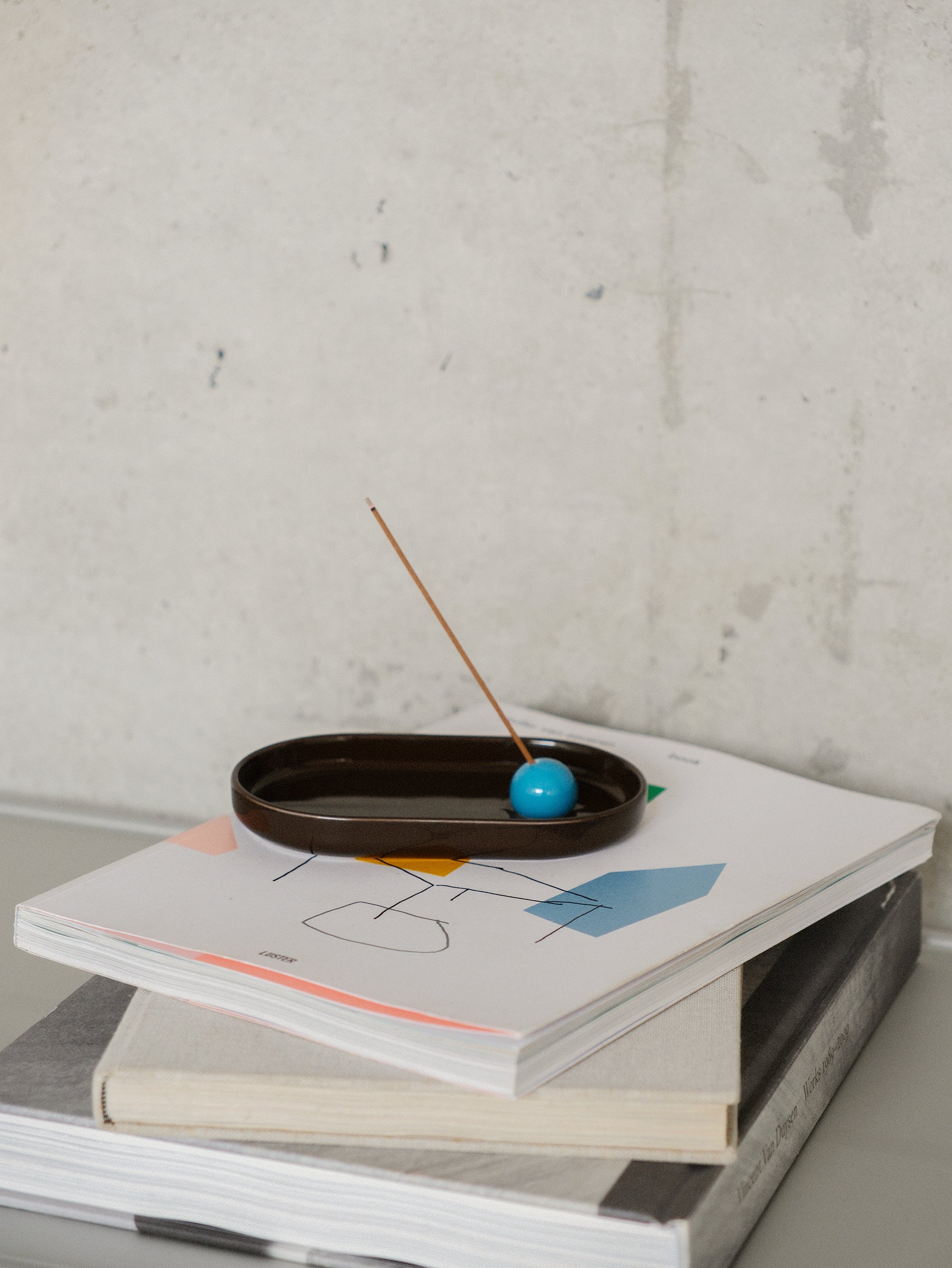 Incense holder(Hasamiyaki)- Earth x Ice