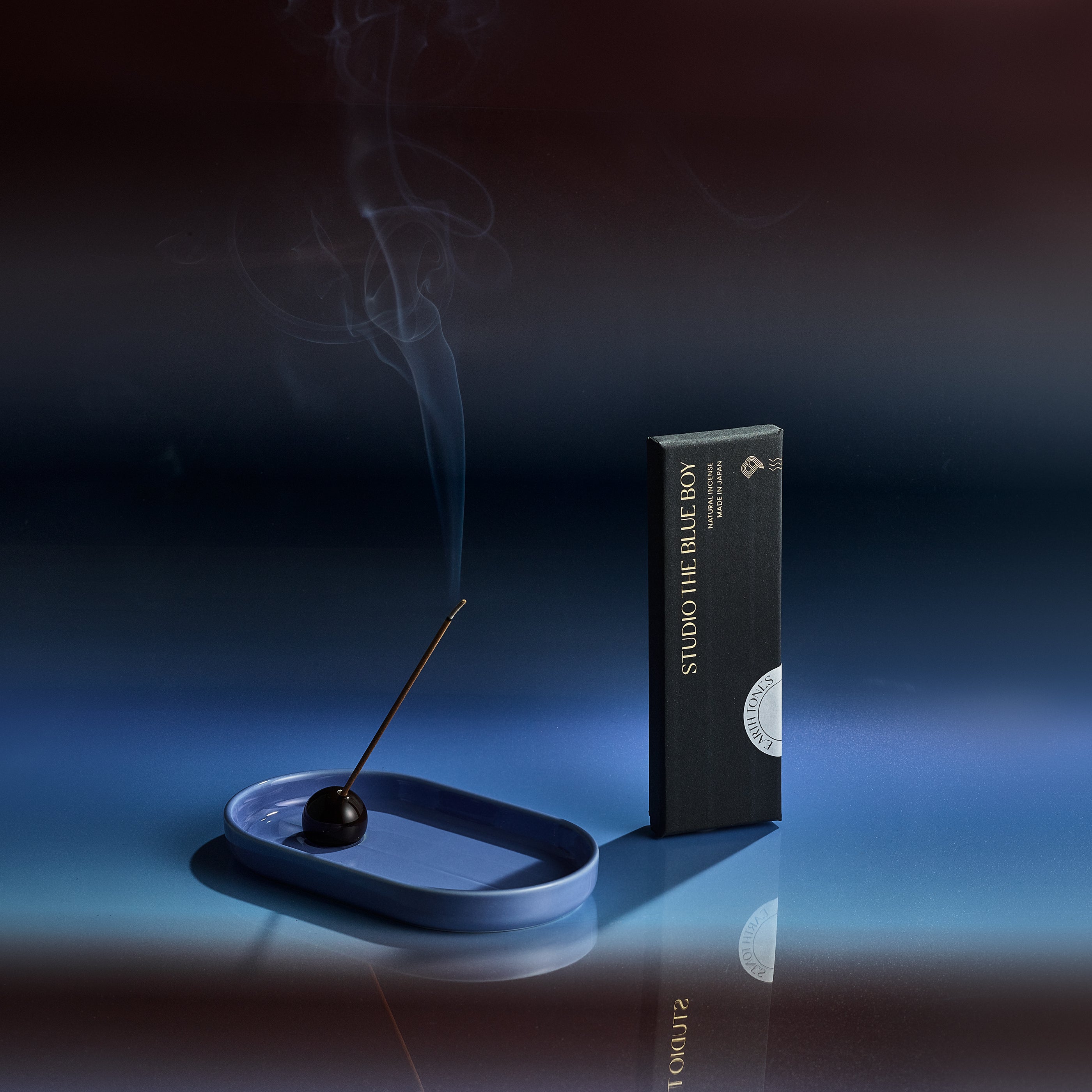 Incense holder(Hasamiyaki)- Ice Blue x Hickory