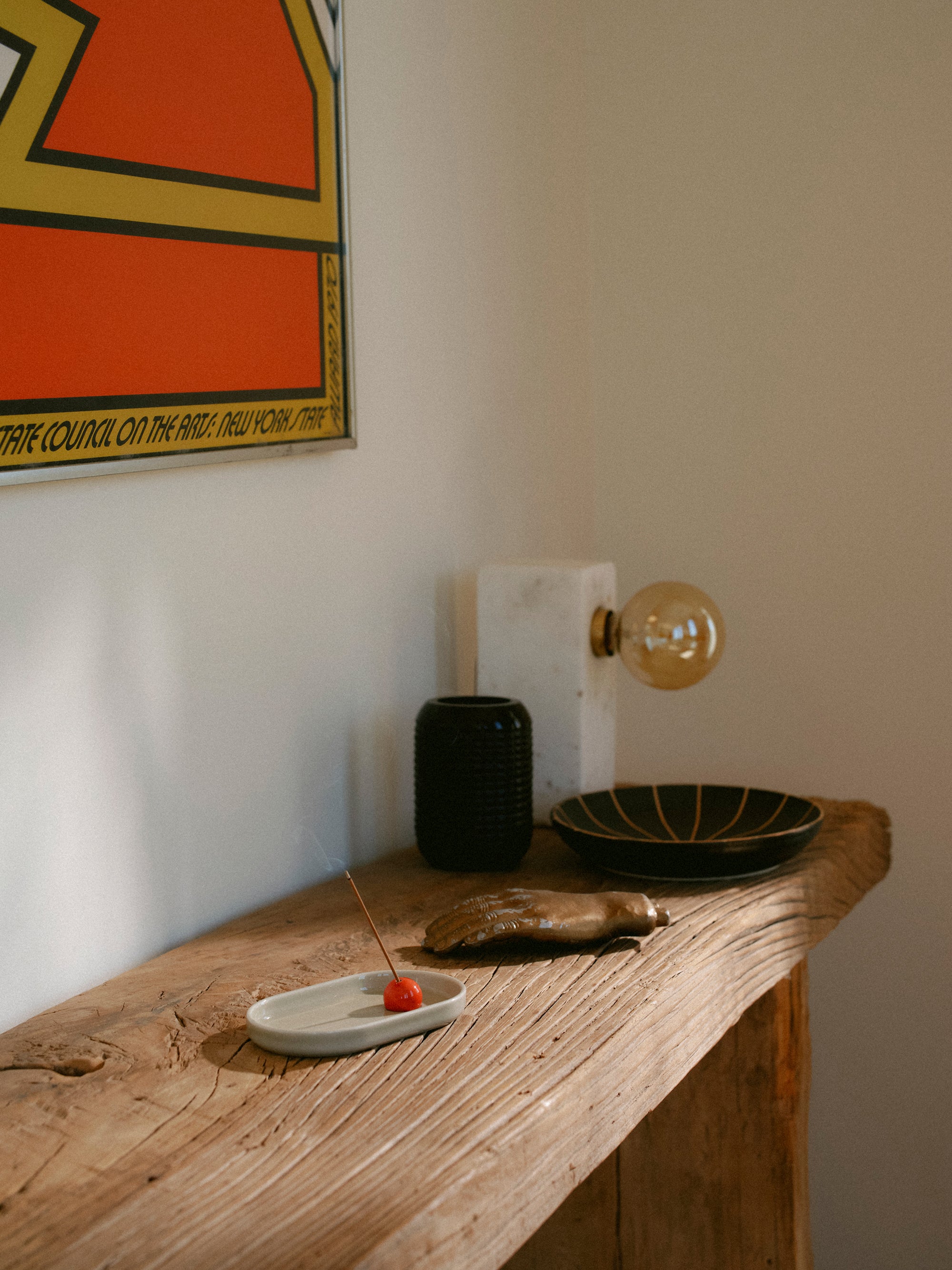 Incense holder(Hasamiyaki)- Bleached Sand x Salamander Orange