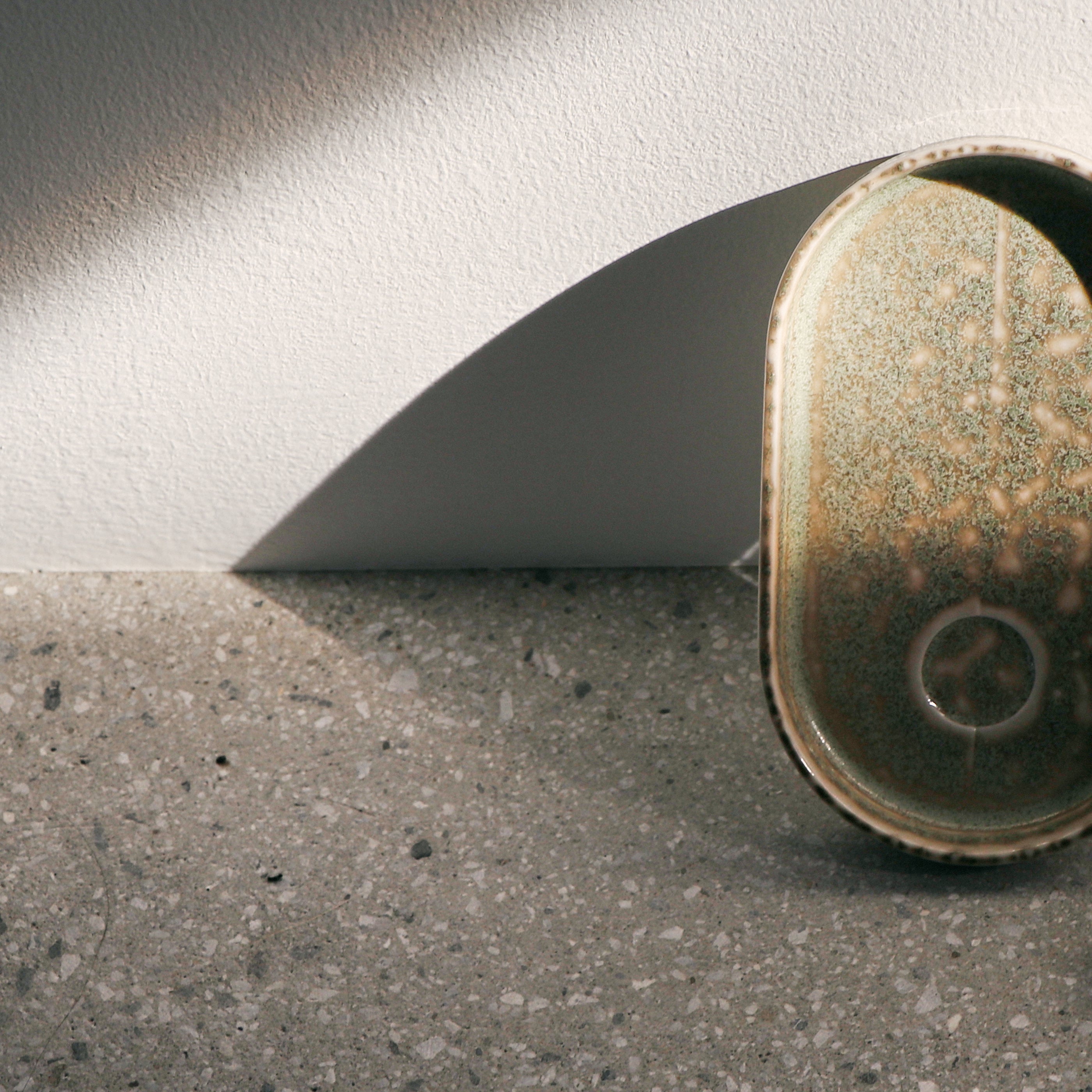 Incense holder(Hasamiyaki)- Ash Grazed Pear