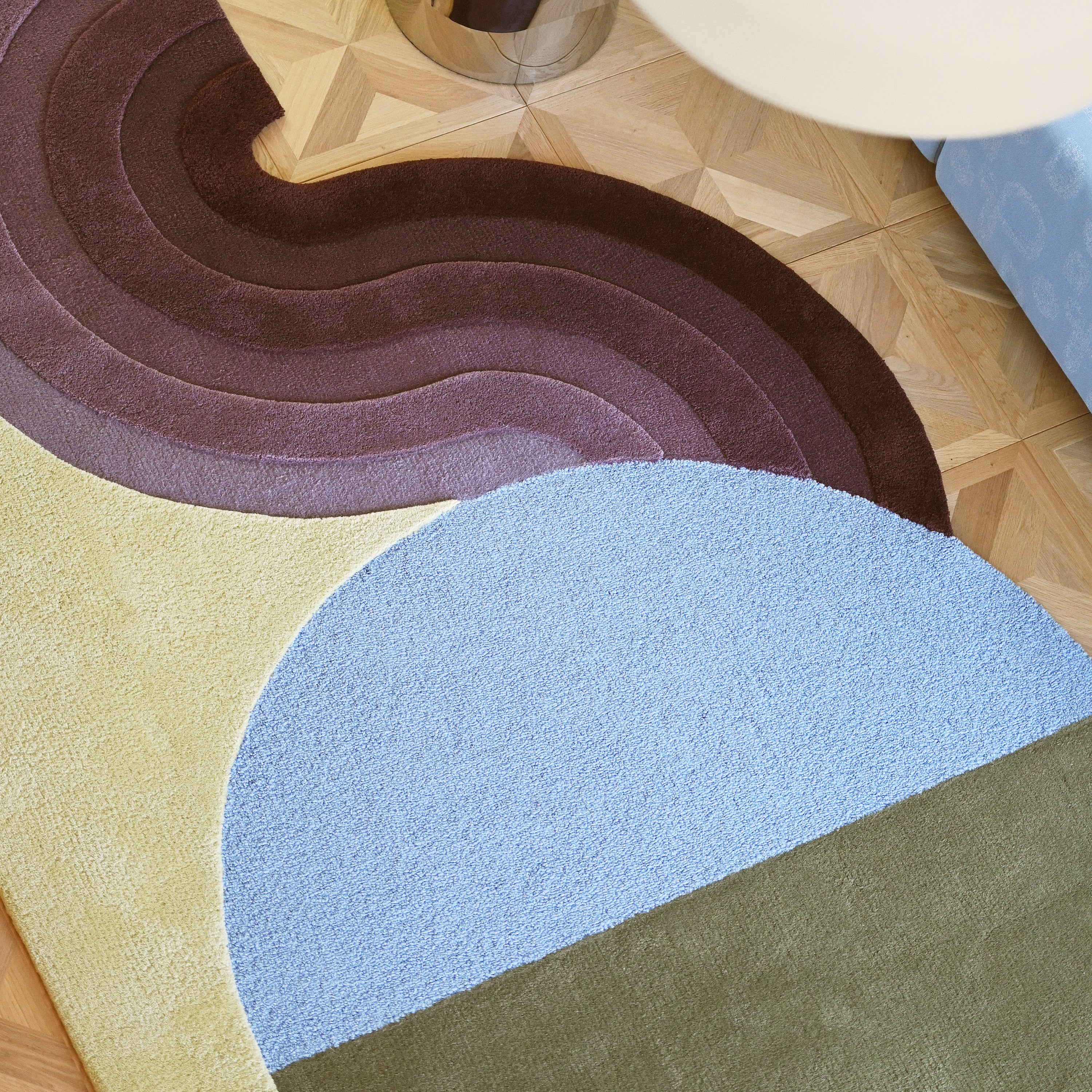 Wavy Gradient Rug – Iris