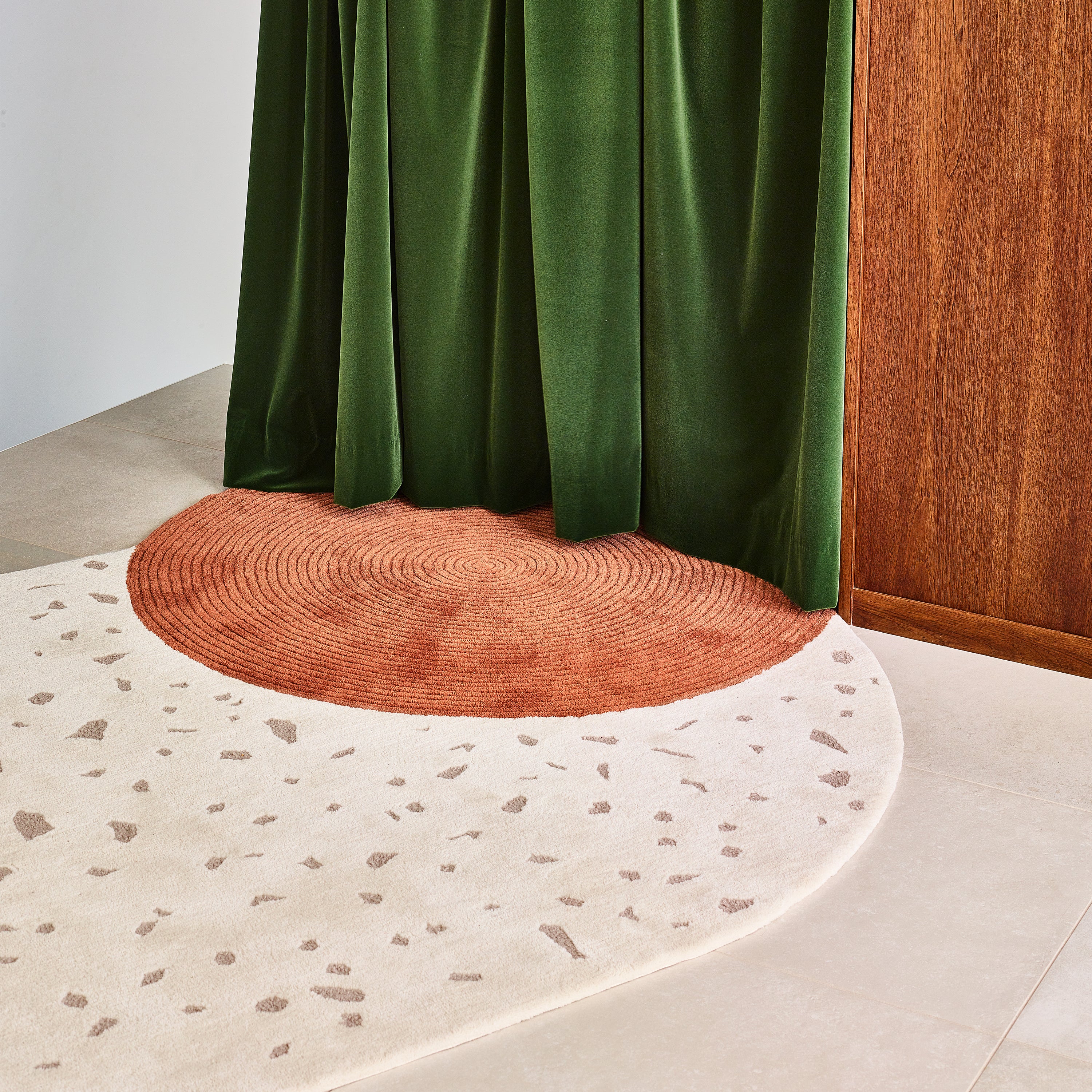 Ice Cream rug - Strawberry cashew milk