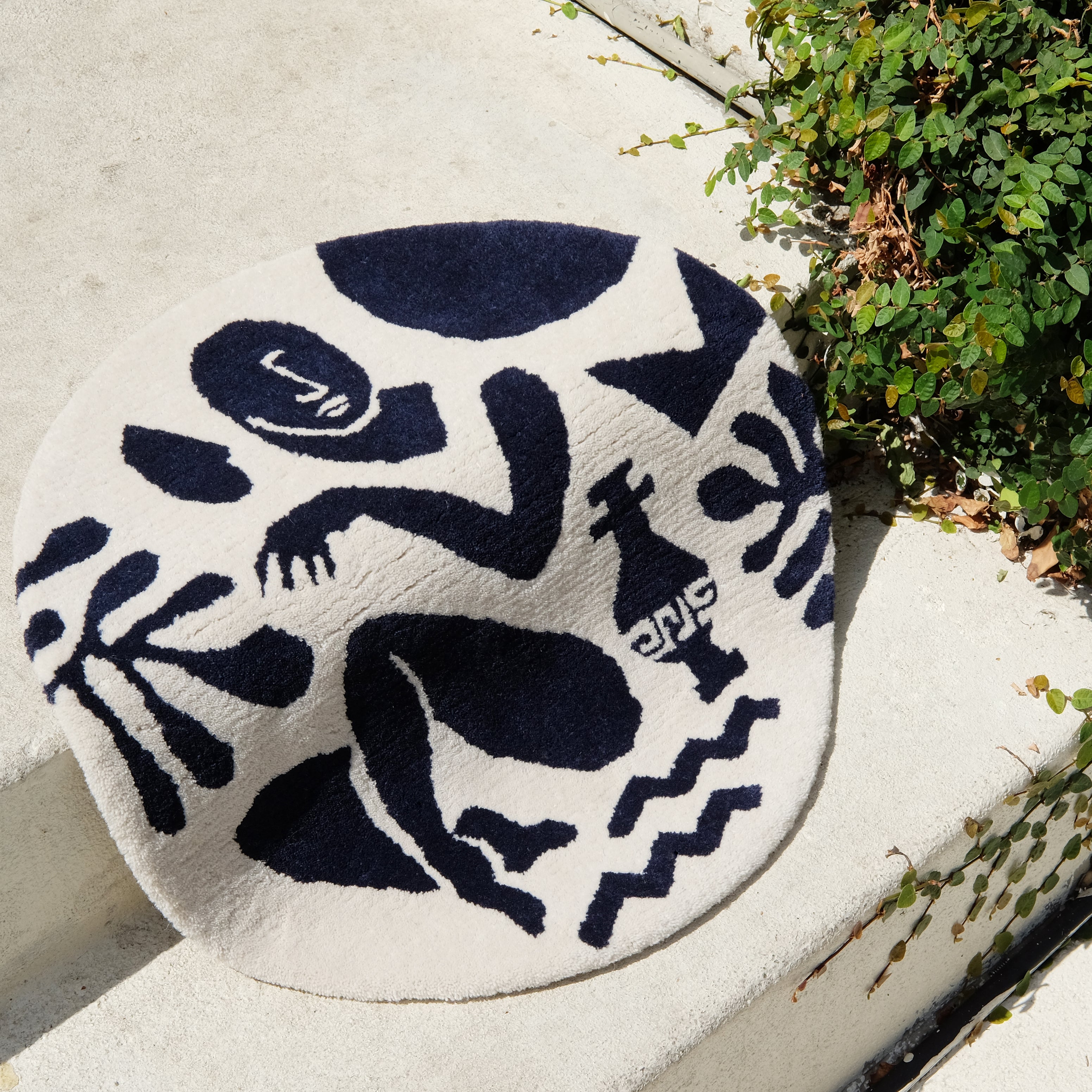 Original Greek motifs Doormat (Navy x Beige White)
