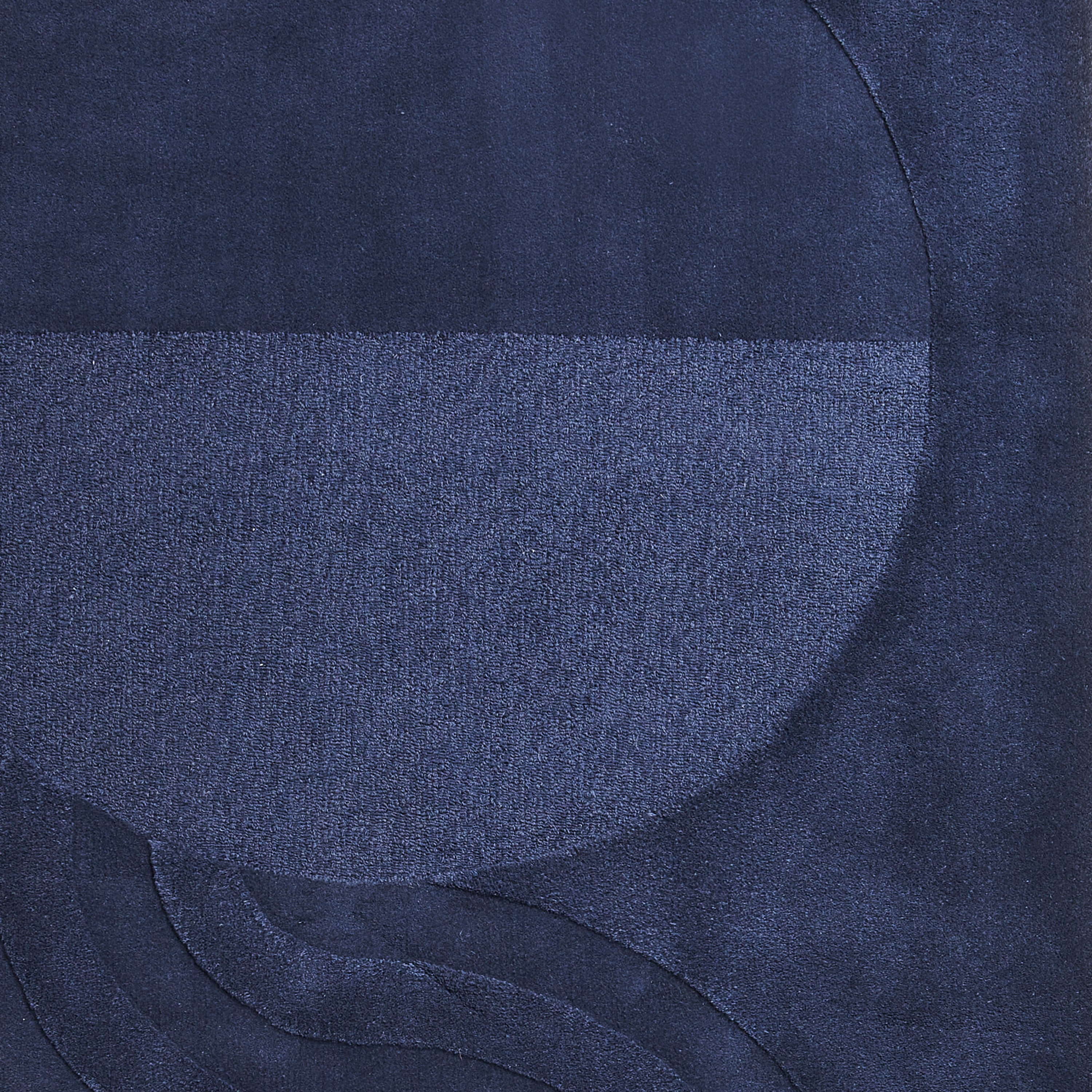 Wavy Gradient Rug - Midnight Navy