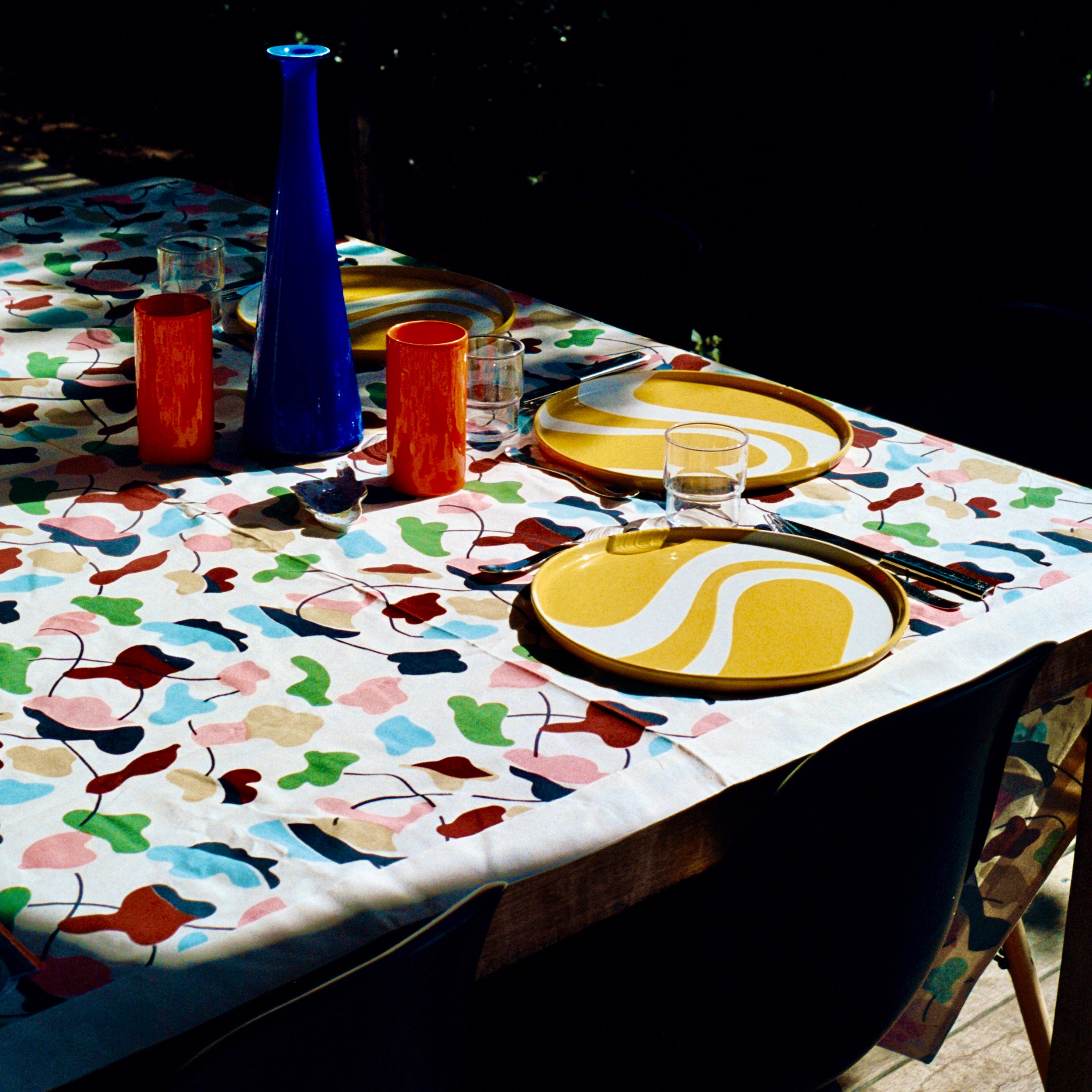 Hand screen printed cotton table cloth - Amoeba floral pattern