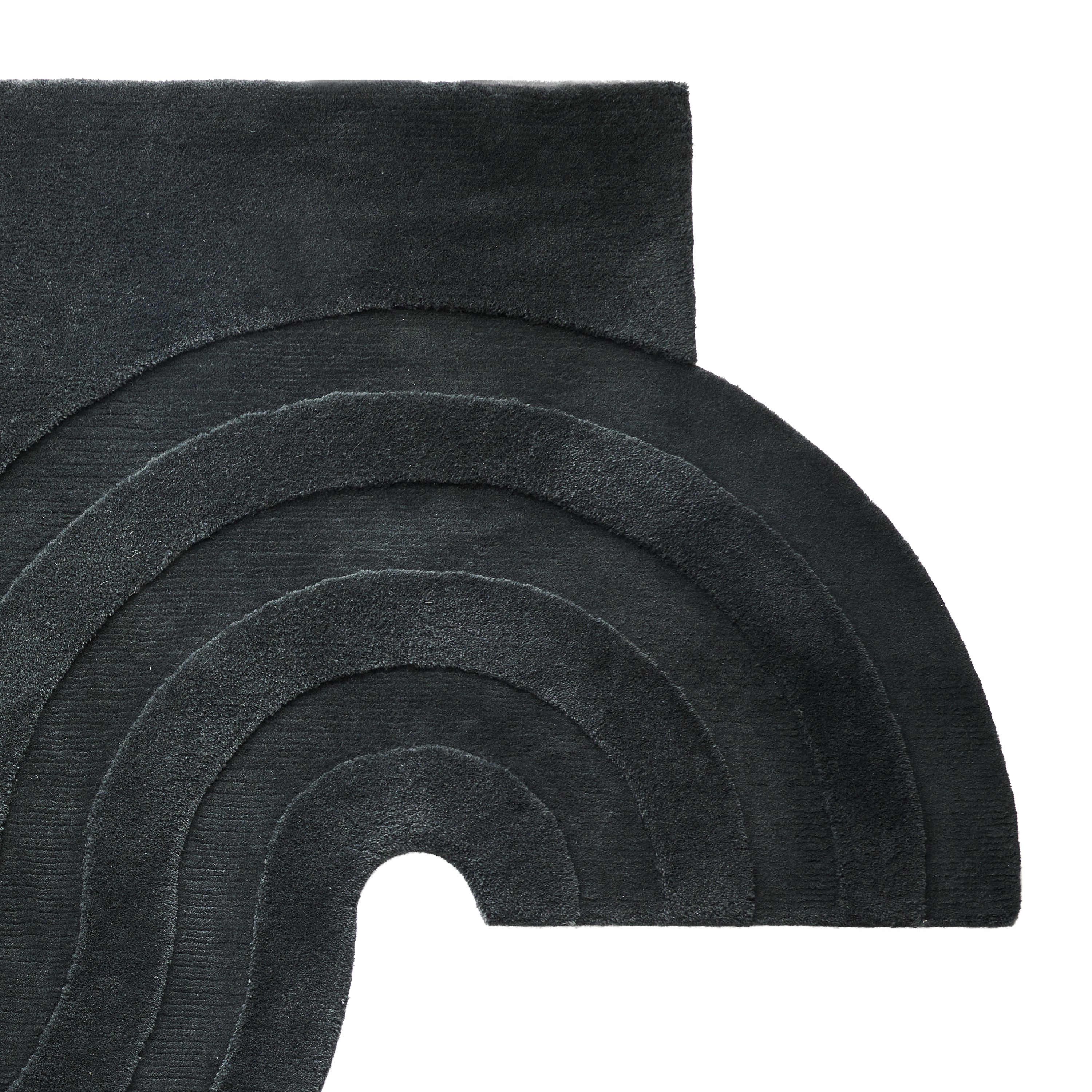 Wavy Gradient Rug - Charcoal Grey