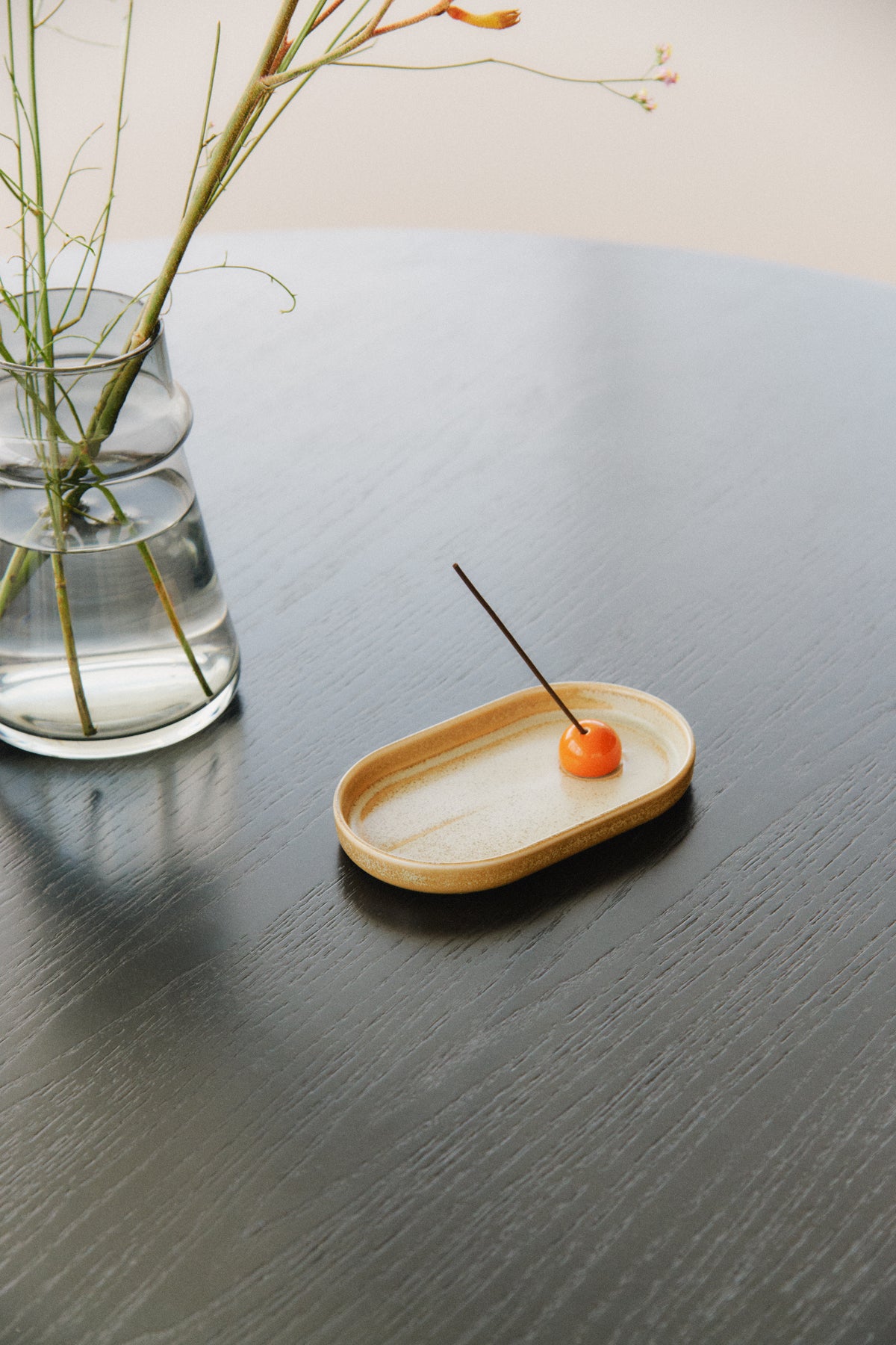 Incense holder（Hasamiyaki）- Ash Grazed Pear