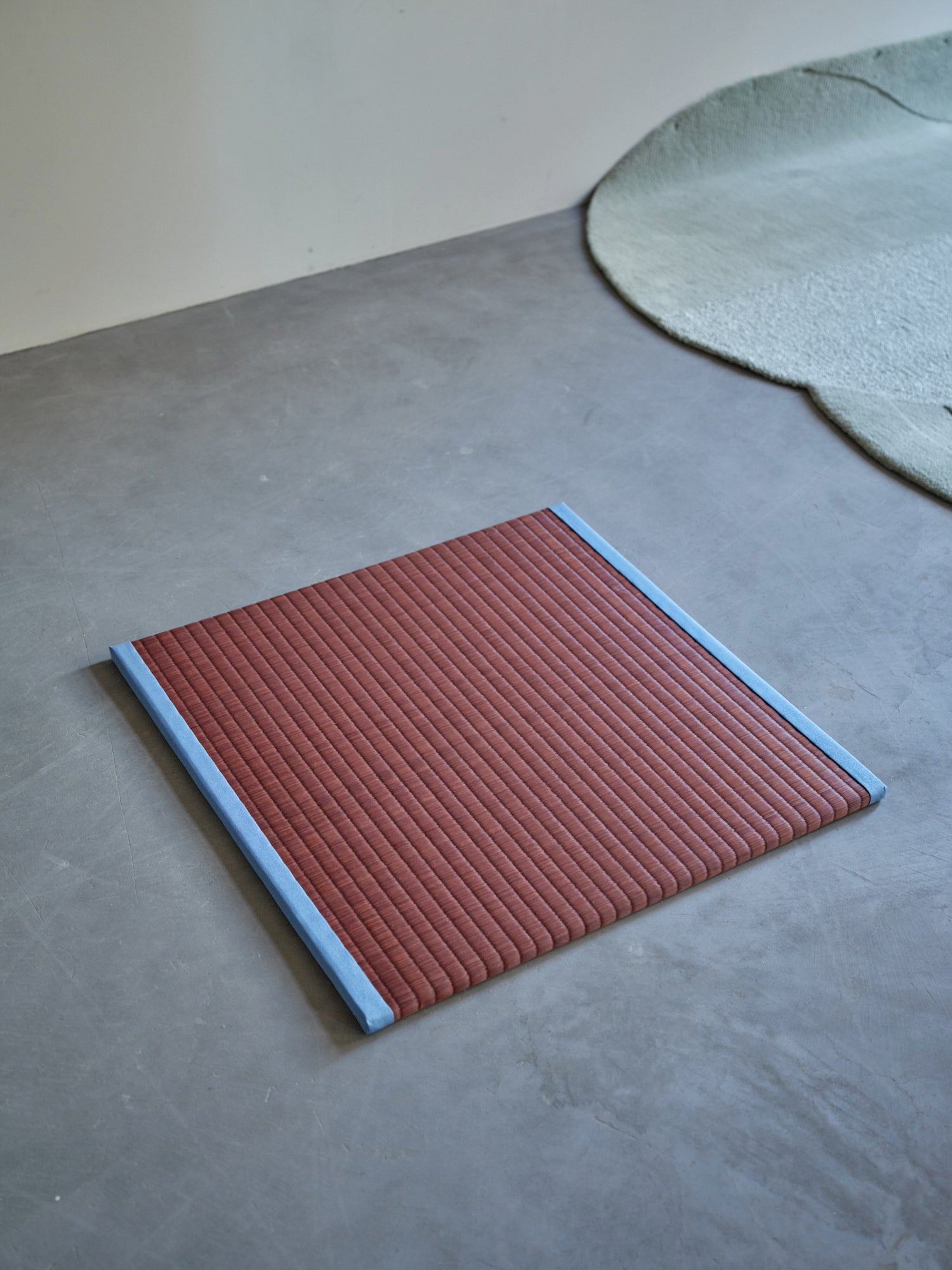 Square Tatami Mat – Burgundy Igusa with Ice Blue Edge