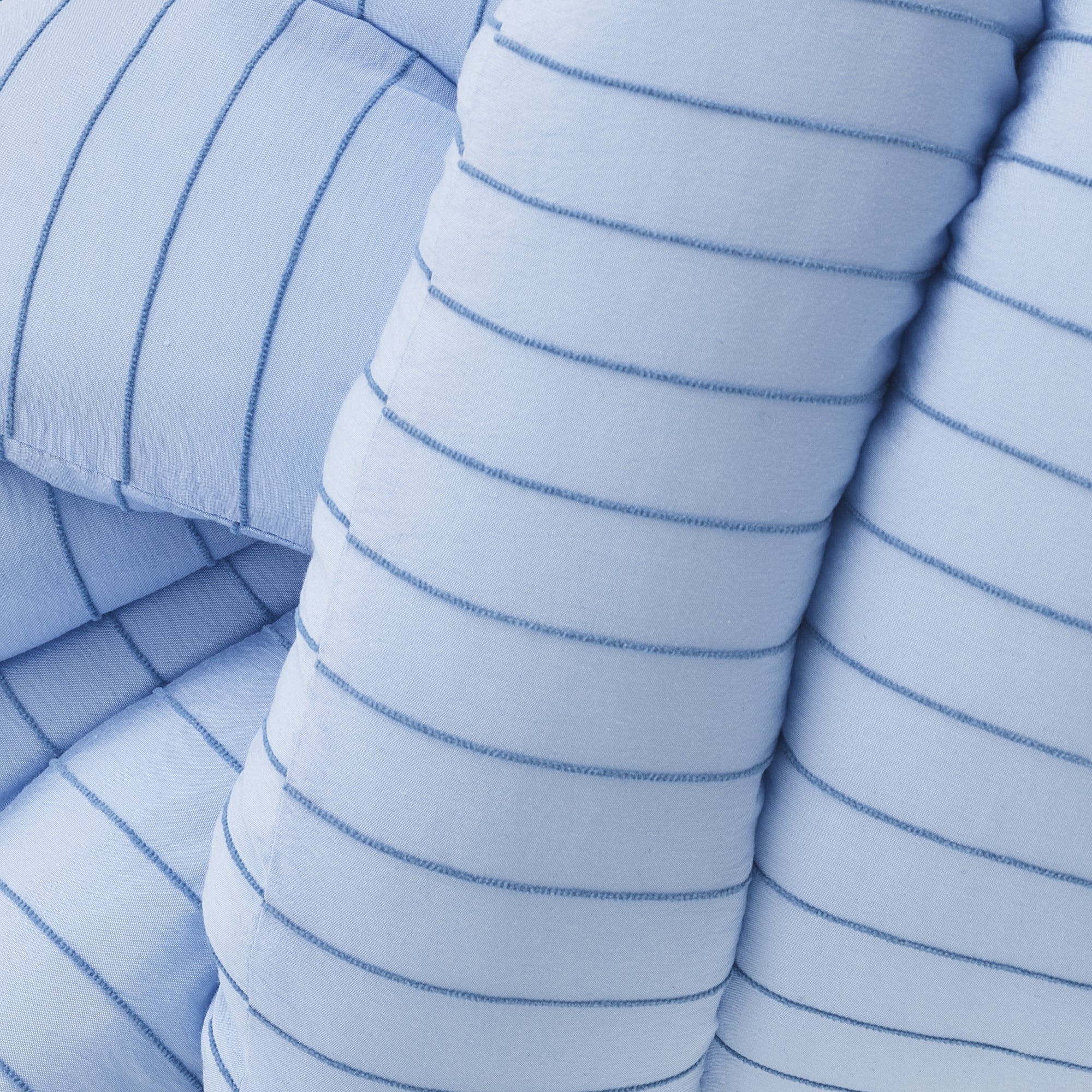 Musubi Cushion – Rayon Mole Border | Bosporus Blue