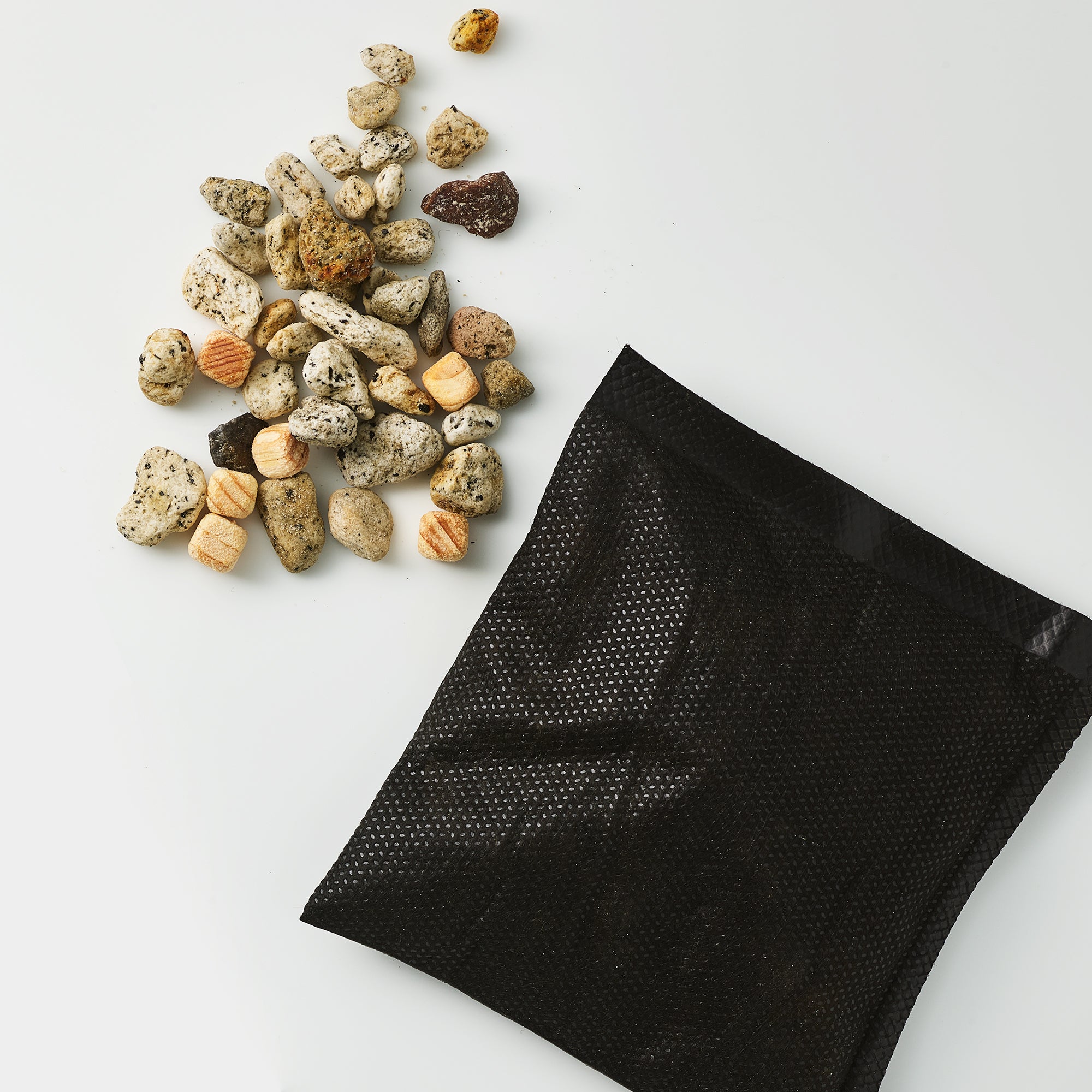 HINOMA Holiday Velvet Gift Set（COMOROS Refill Included）