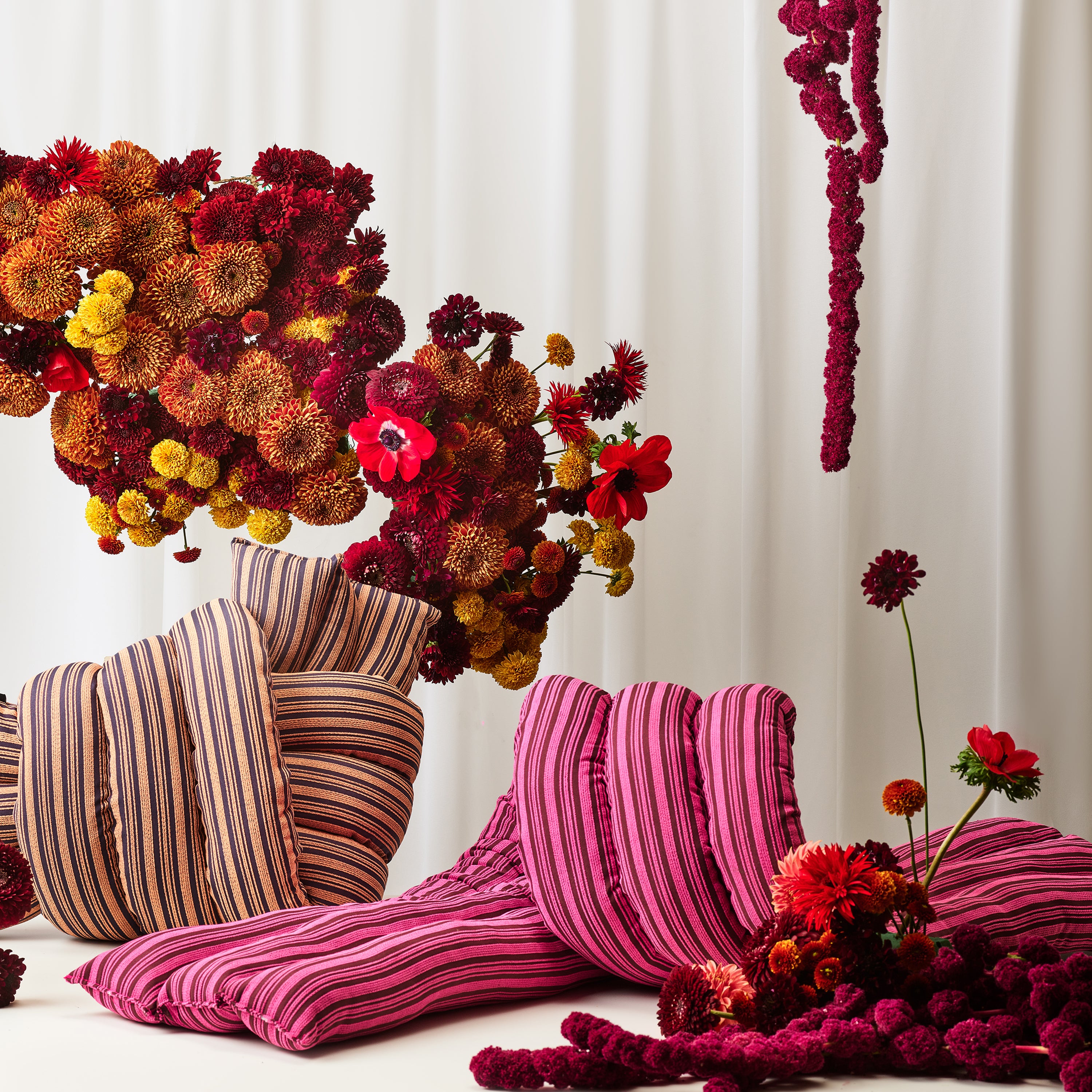 Musubi Cushion | Hibiscus Beet