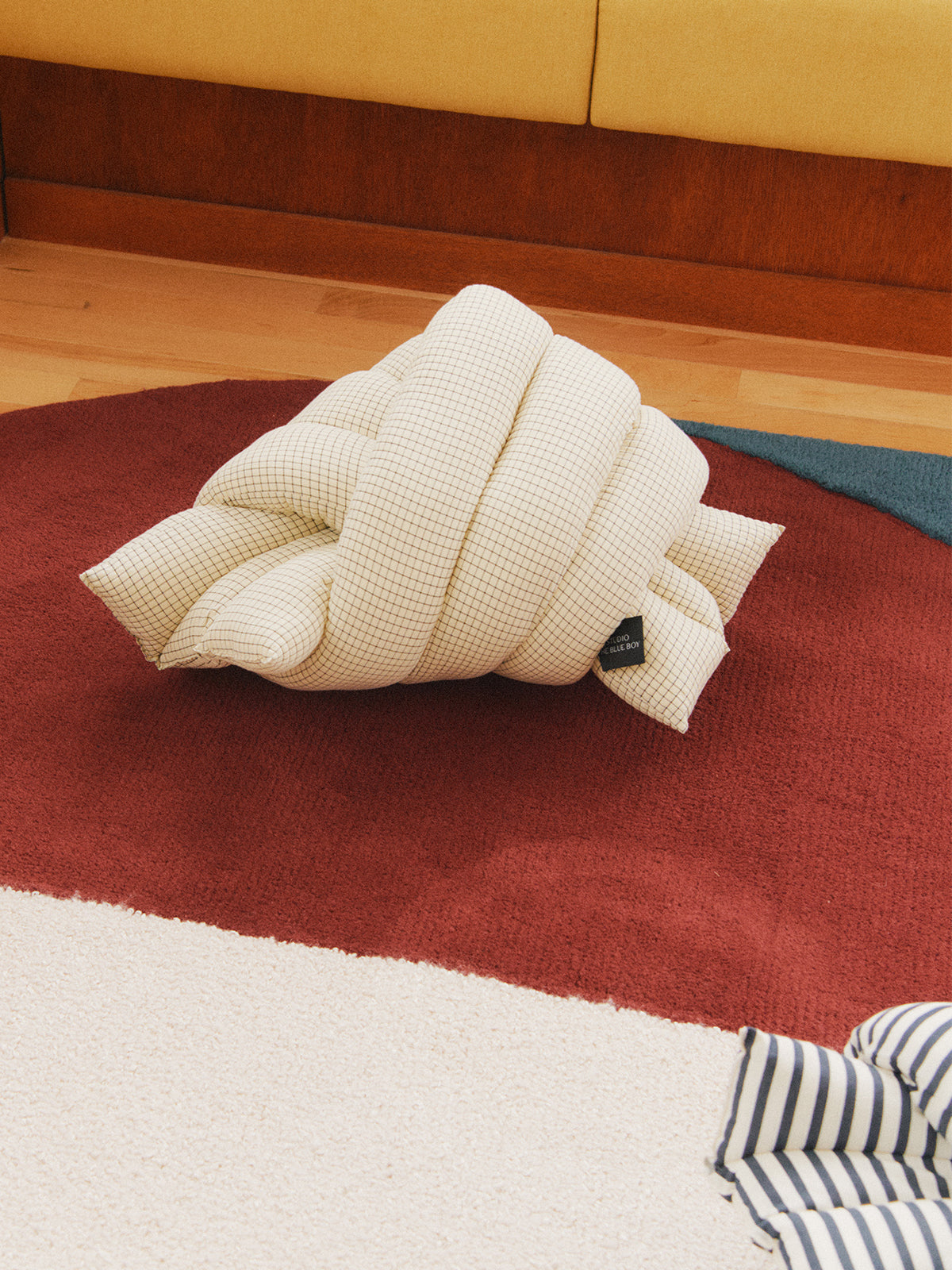 Musubi Cushion – Cotton Checks | Ivory Piazza