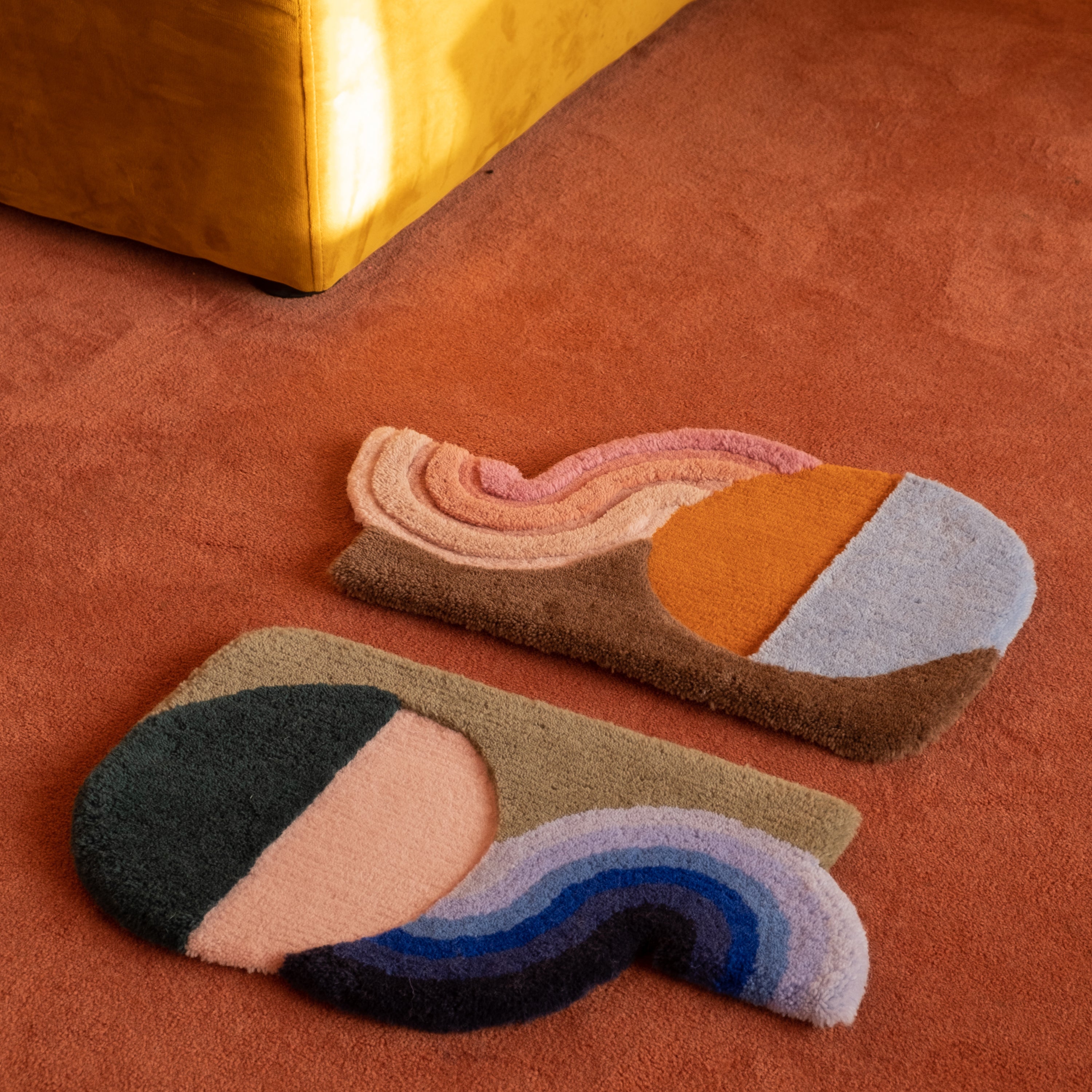 Mini alfombra ondulada como muestra