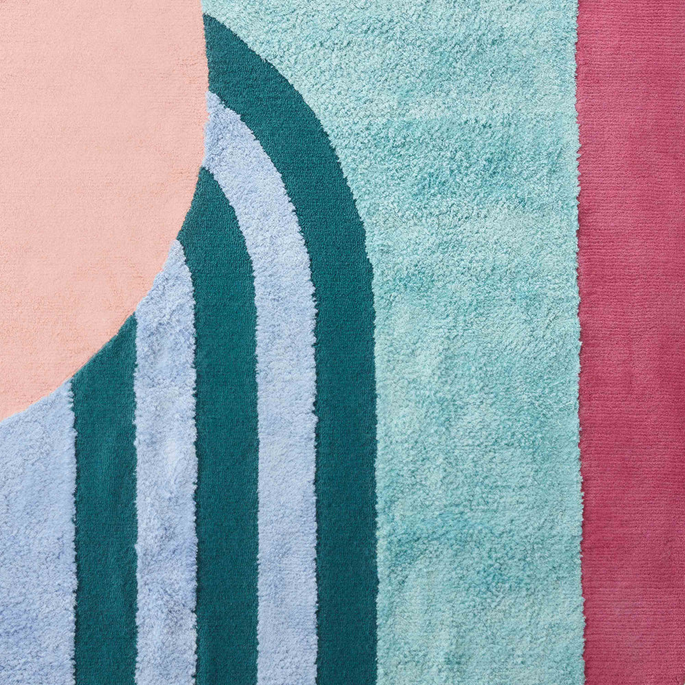 Wavy Gradient Rug Spatial Placement